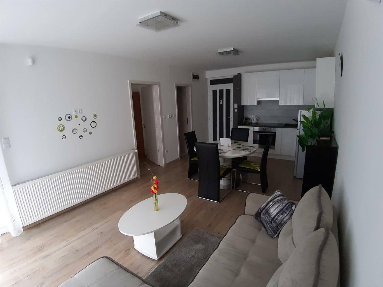 Elegant Apartman Siofok Exterior photo